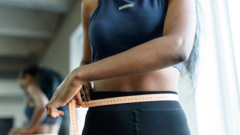 دکتر رضا اطمینانی (متخصص تغذیه اصفهان)