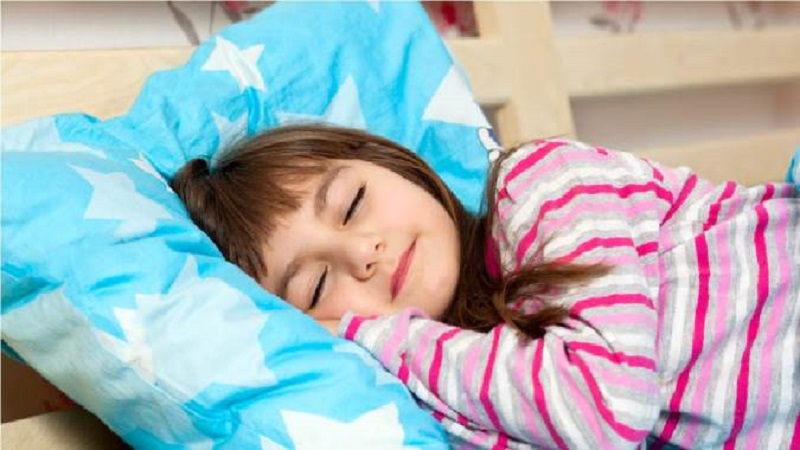 دکتر رضا اطمینانی (متخصص تغذیه اصفهان)