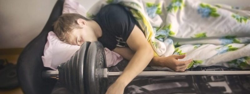 تأثیر استراحت کافی بر بازسازی عضلات و افزایش وزن
